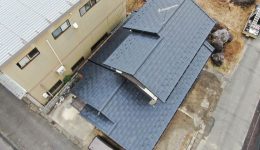 屋根リフォームにあたってのドローン撮影