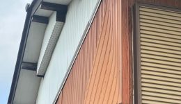 羽島市T様邸　外壁修繕　外壁が捲れている様子