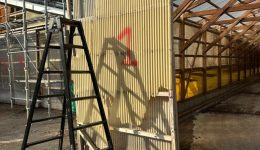 亀屋商事株式会社様の養鶏場（谷汲工場）にて修繕工事